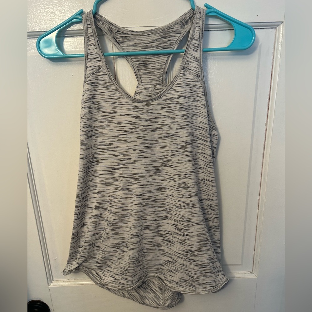Lululemon Women’s Essential Tank